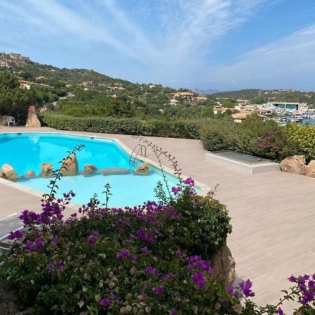 Apartment-Residence, Порто-Черво Экстерьер фото
