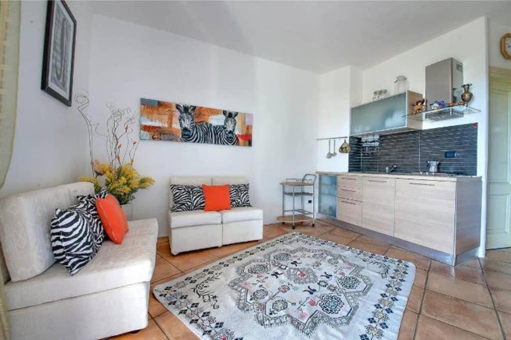 Apartment-Residence, Порто-Черво Экстерьер фото