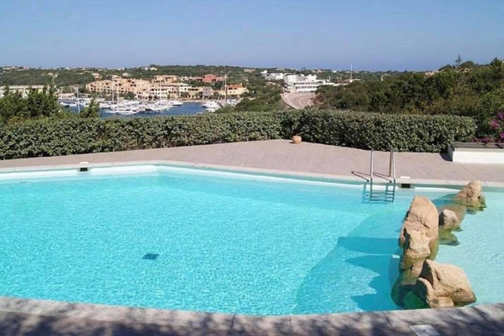 Apartment-Residence, Порто-Черво Экстерьер фото